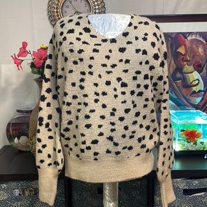 DEE ELLY COLD BLOUSE SIZE M